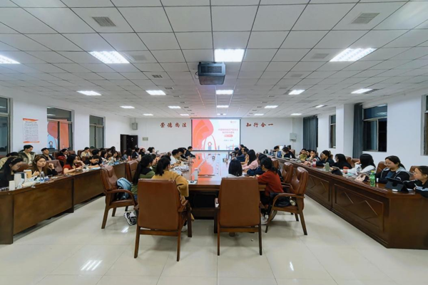 西南政法大学黄汇教授莅临法学院开展中国特色 	知识产权自主知识体系的构建专题讲座